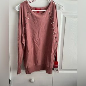 NWT Jennifer Lopez cold shoulder light weight sweater